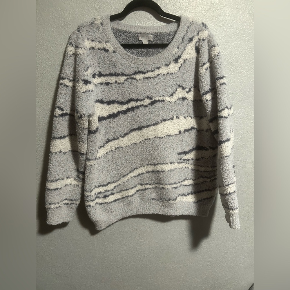Barefoot dreams cozy chic sweater